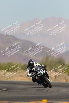 media/Nov-06-2023-Moto Forza (Mon) [[ce023d0744]]/3-Intermediate Group/Session 3 (Turn 5)/